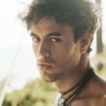 Dev feat. Enrique Iglesias - Naked