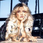 Elle King feat. Cameron Neal - Chained