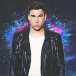 Hardwell & Vinai feat. Cam Meekins - Out Of This Town