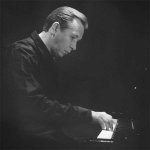 Mikhail Pletnev - Piano Sonata No. 14 in C sharp minor 'Moonlight' Op. 27 No. 2: II. Allegretto